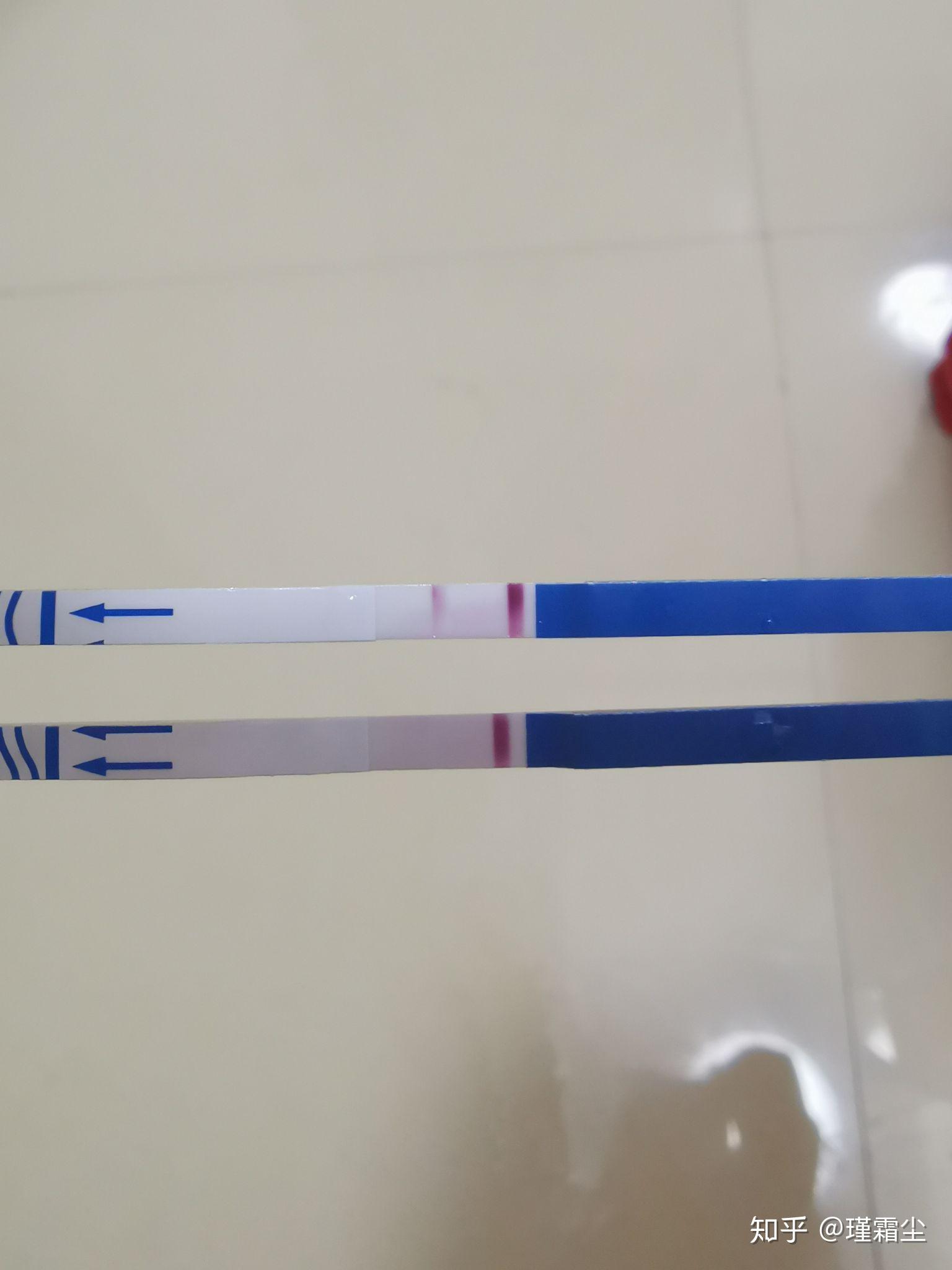 我想知道,验孕棒测试两条杠,但是一道颜色深一道颜色非常浅,这是怀孕