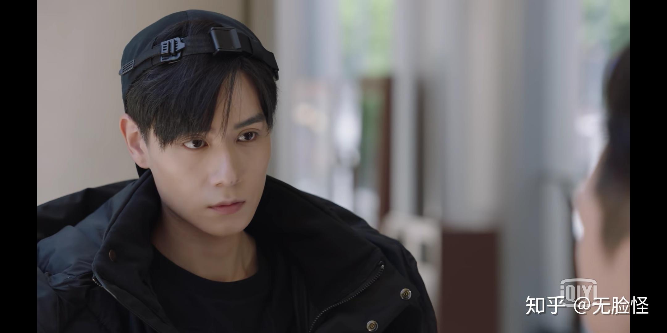 来扒一扒亲爱的热爱的剧中的演员的服装