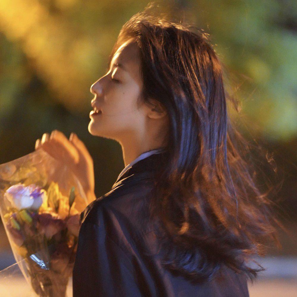 氛围感的女生微信头像有哪些