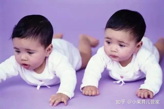 宝宝多大才会爬?爬行黄金期,这3的训练方法要知道 - 知乎
