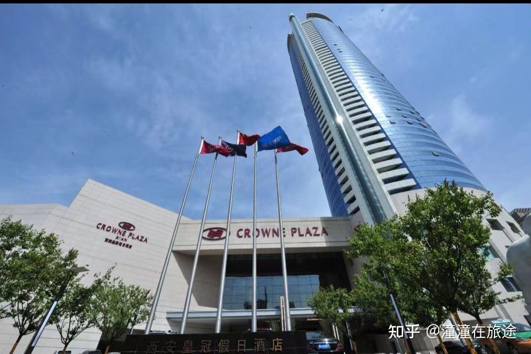 皇冠假日和皇冠曲奇有什么区别
