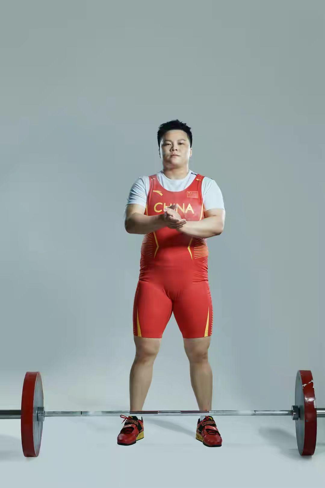 2020 东京奥运会举重女子 87 公斤级决赛汪周雨夺金,如何评价本场比赛