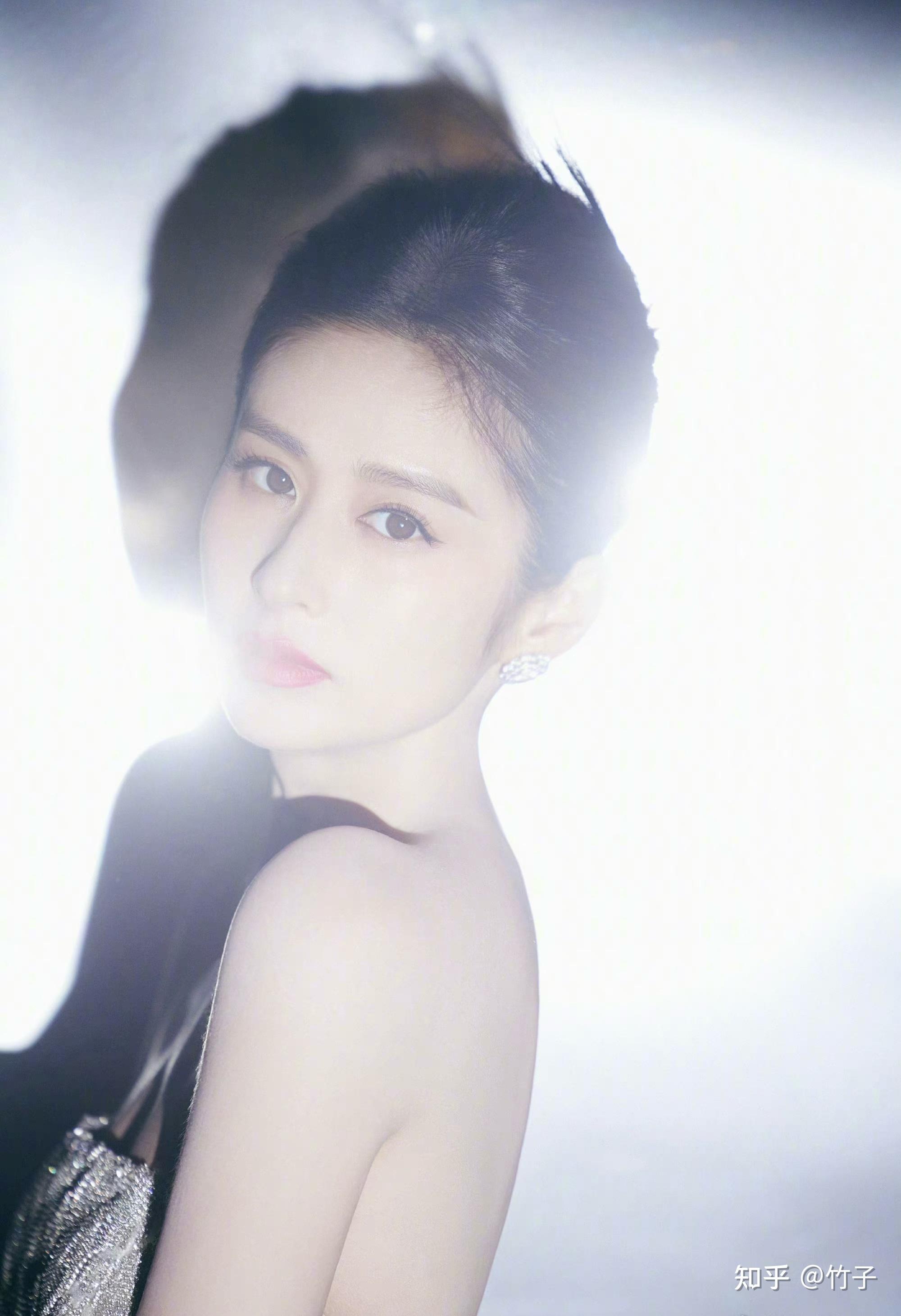 颖儿的哪个红毯造型最惊艳? - 知乎