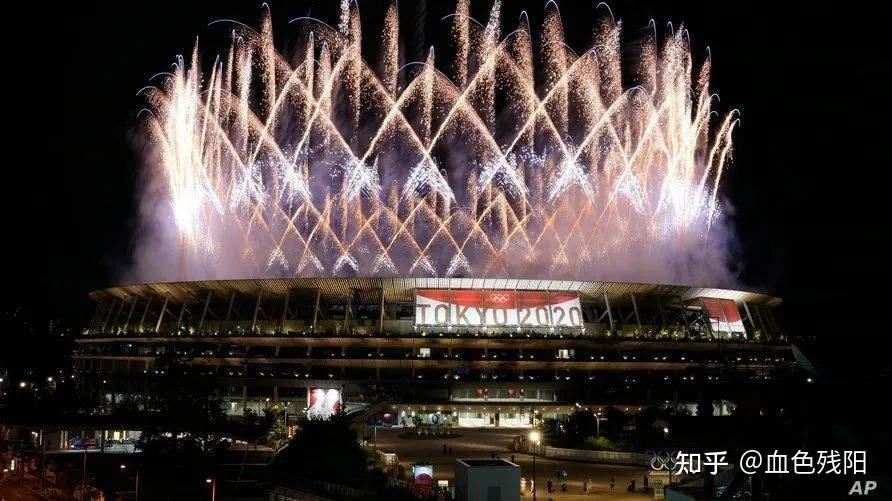 如何评价蔡国强为2022年北京冬奥会开幕式设计的烟花