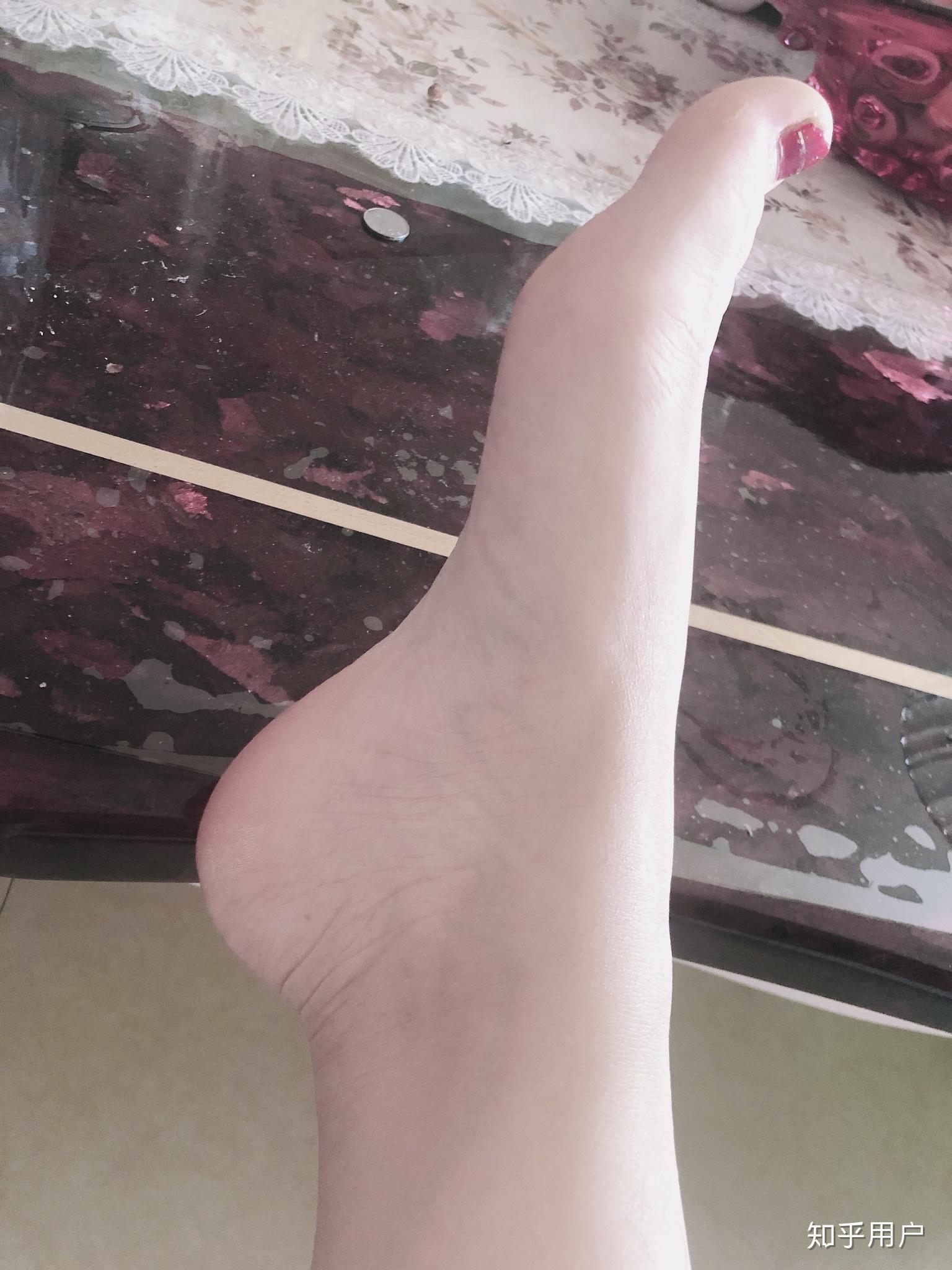 女生能接受你们男票是足控吗