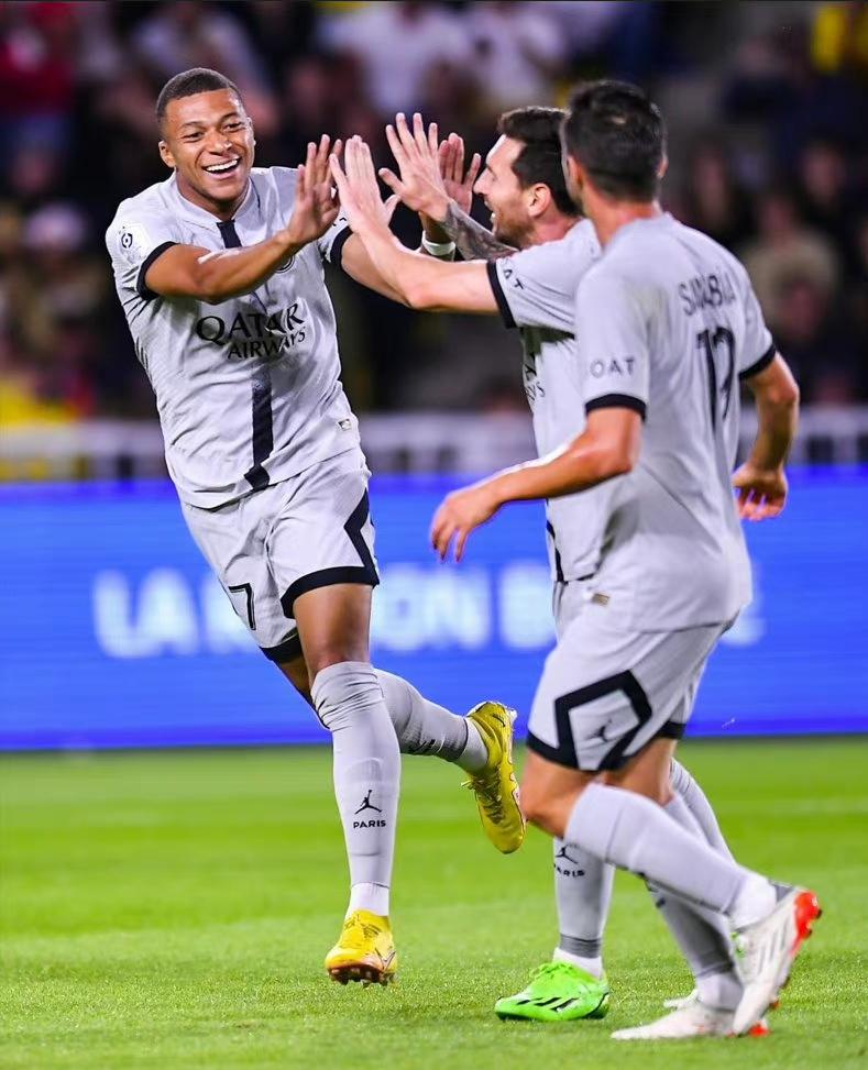 22-23 赛季法甲南特 0:3 巴黎圣日耳曼,如何评价这场比赛? - 知乎