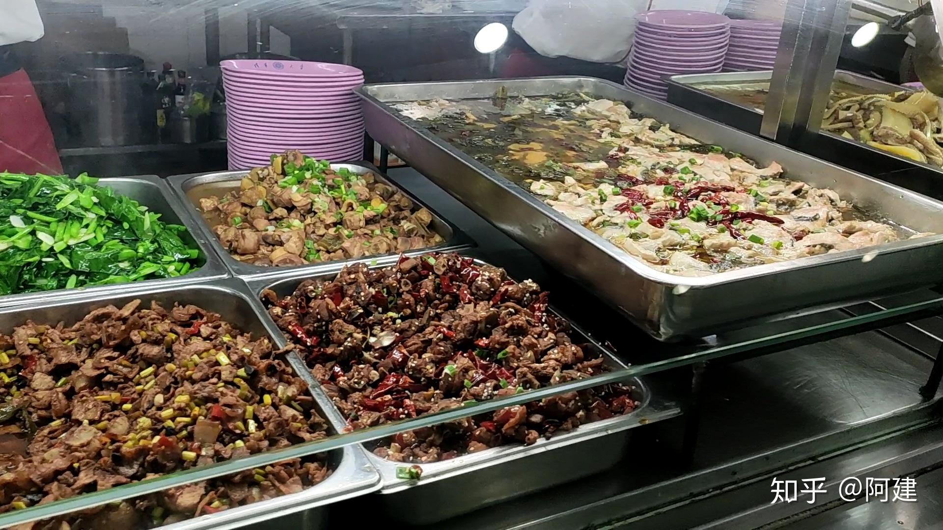 中国哪个大学的伙食食堂质量最好