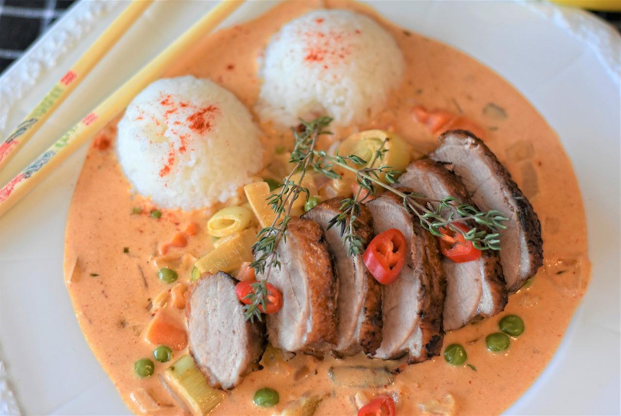 鱼缸背景如何黏贴