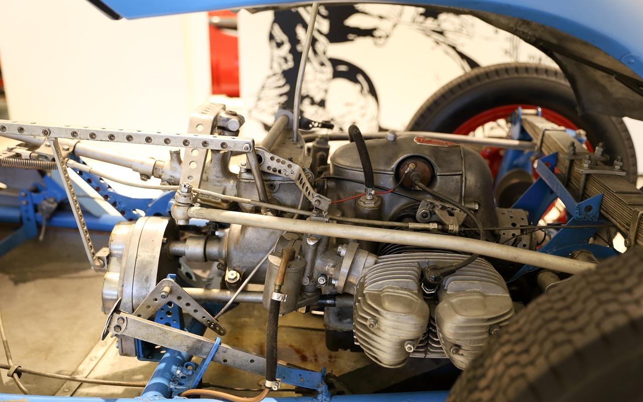 电机碳刷怎么装