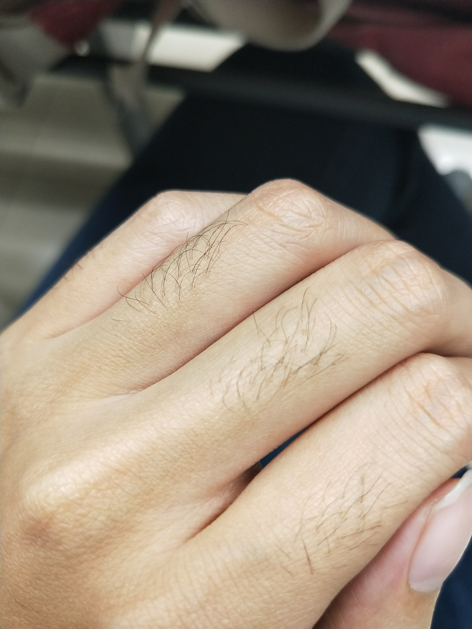 女生汗毛重是怎样的一种体验? - 知乎