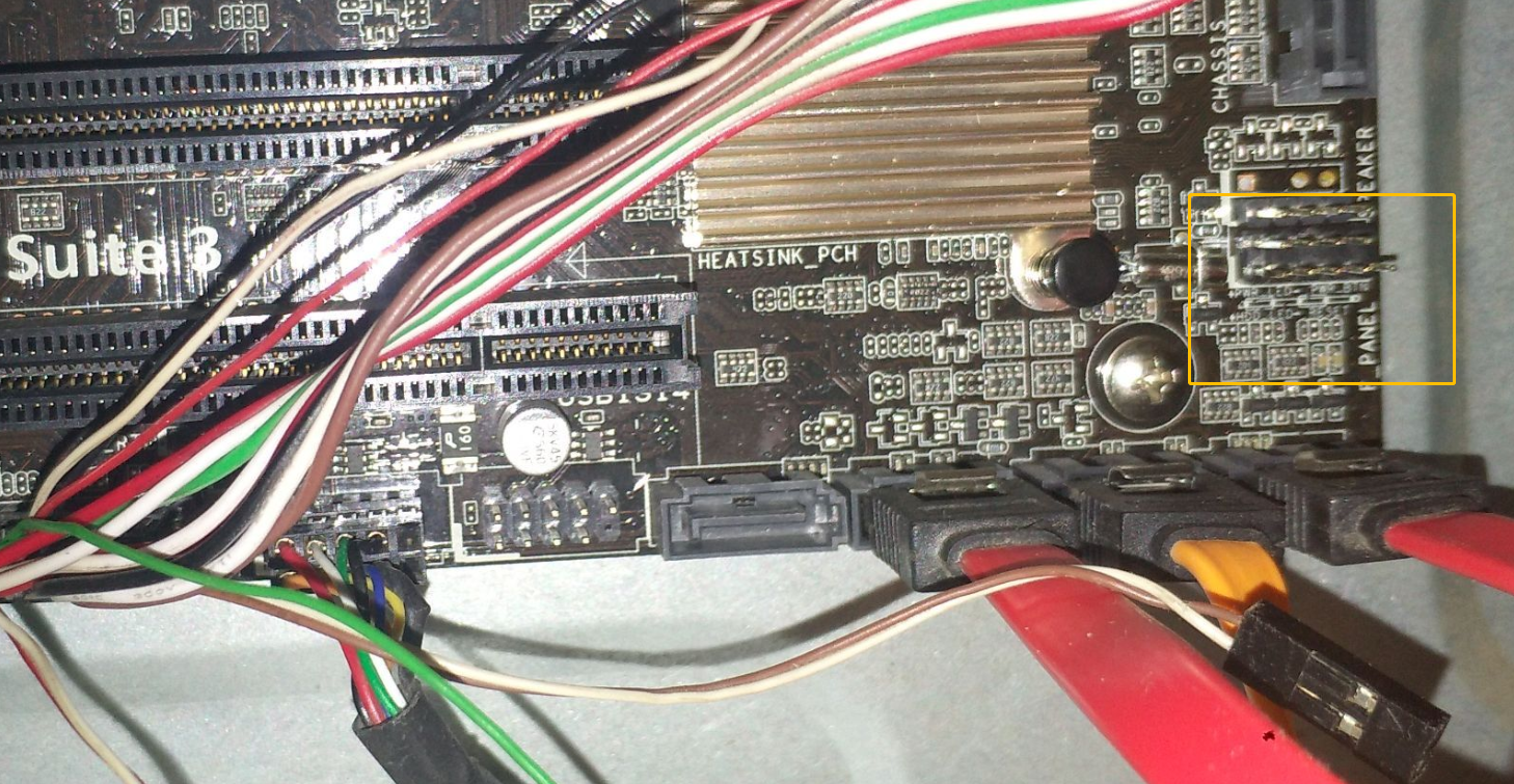 帮我找一下电脑开机针脚