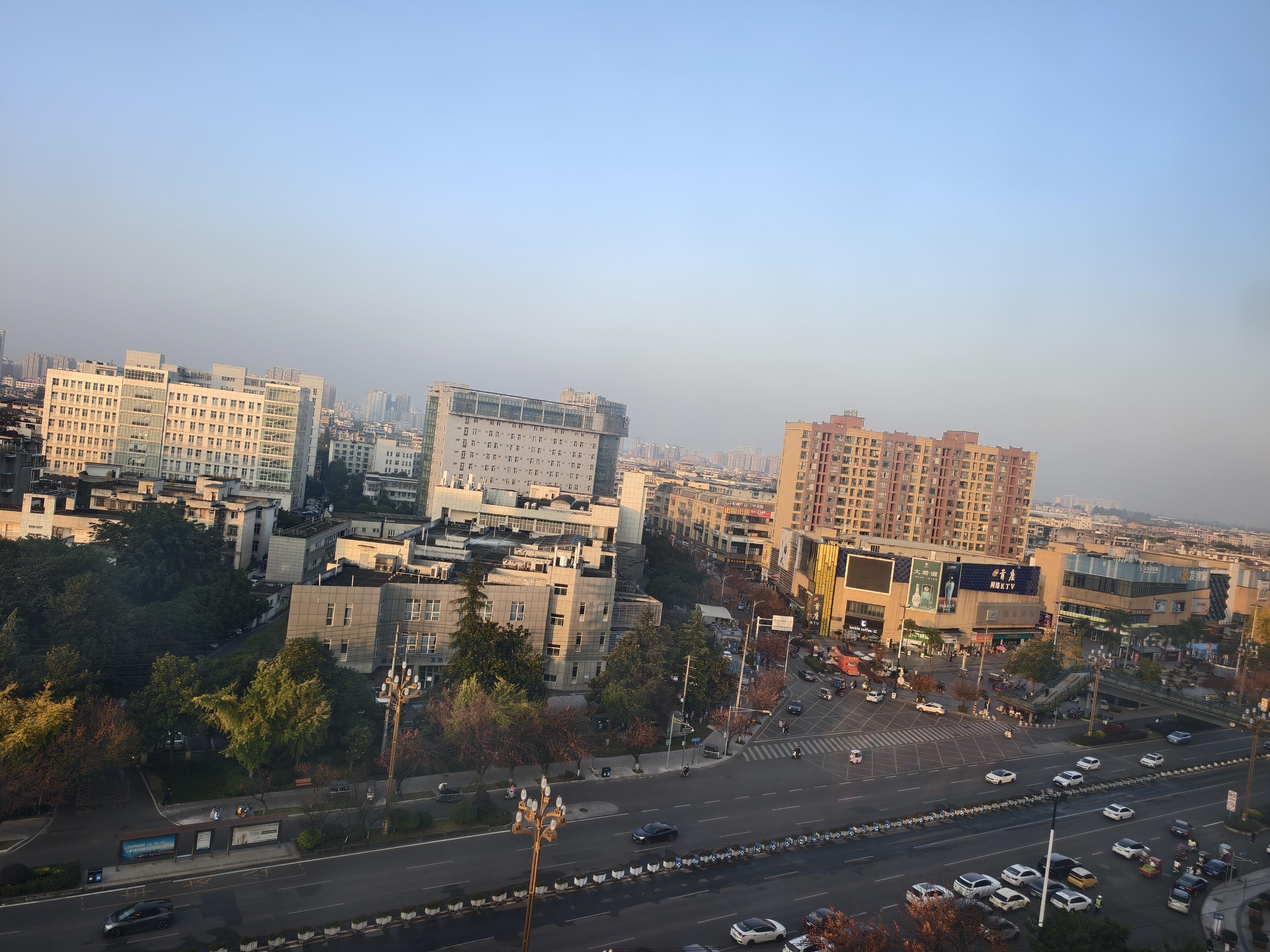 2024 年「县城文学」唤起许多人家乡的记忆,小城的日常里有你的哪些故事? - 知乎