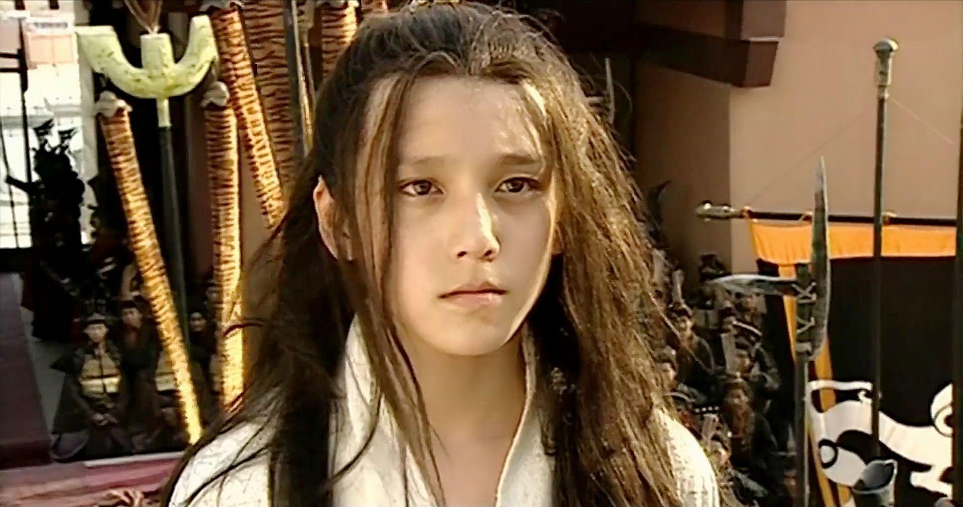 如何客观评价翁斐然的长相? - 知乎