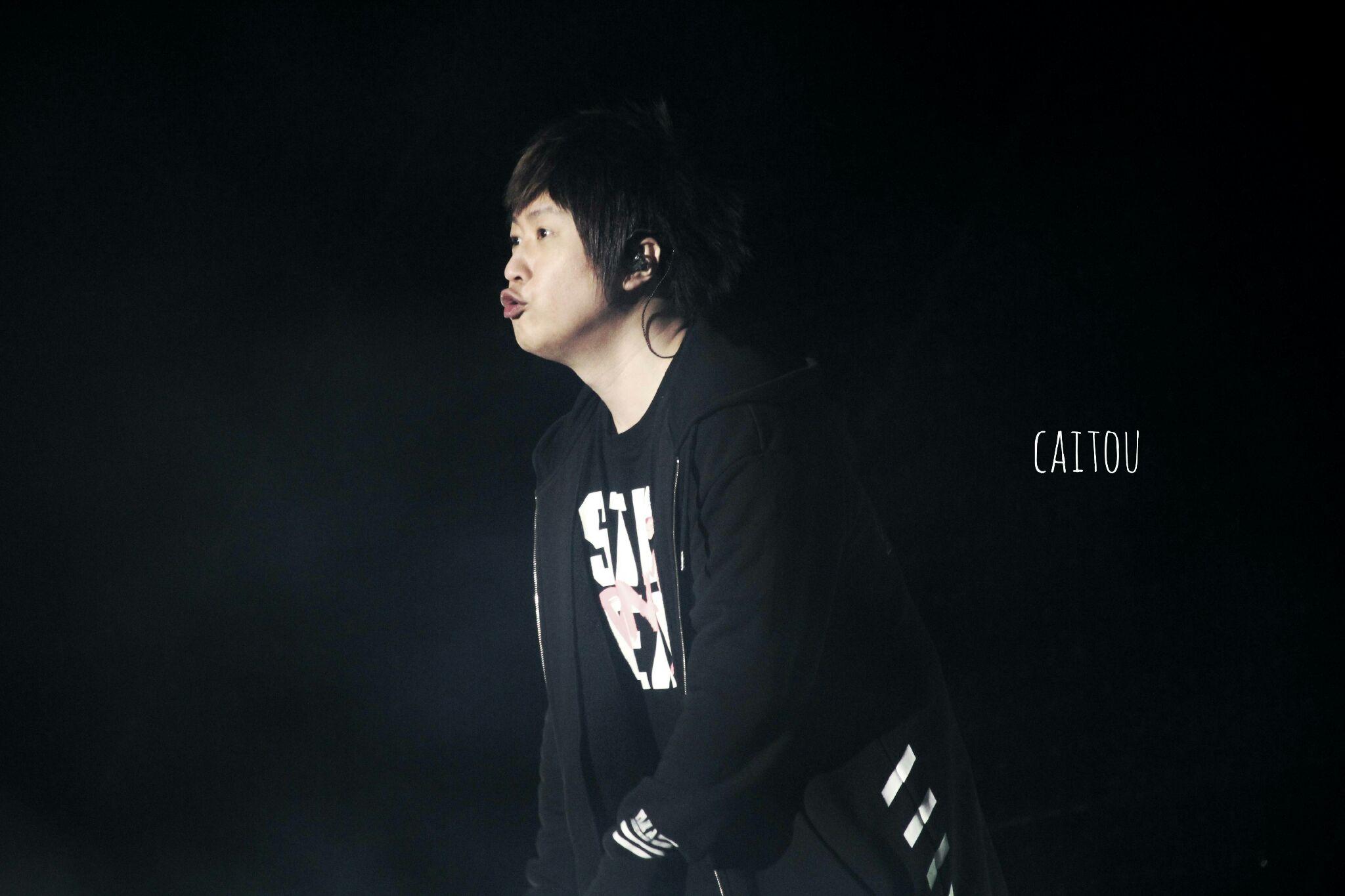 五月天阿信的长相可以称得上帅吗?