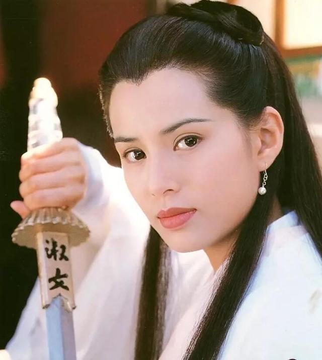 1994年李若彤主演电影《火烧红莲寺》
