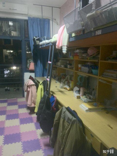 南京邮电大学的宿舍条件如何?校区内有哪些生活设施? - 知乎