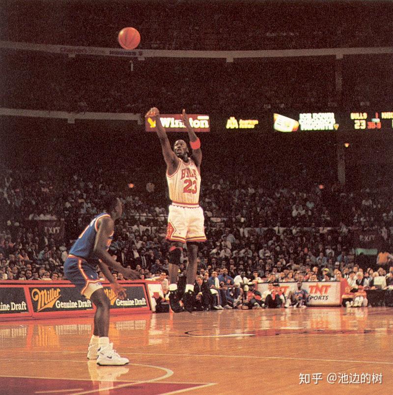 乔丹1991年总决赛G5的经典滞空进球解析 - 知乎