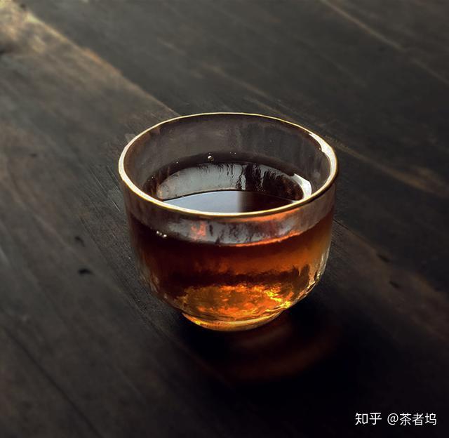 武夷岩茶||详解老枞水仙是什么茶，老枞水仙的特点是什么，是高档茶吗 - 知乎