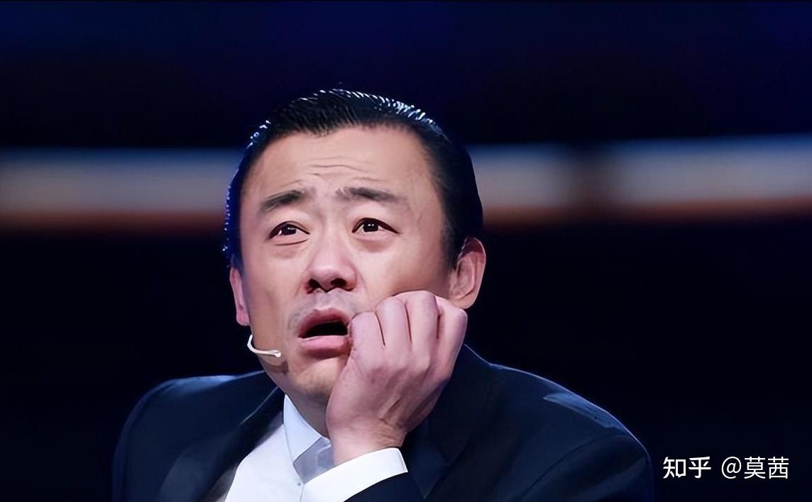 从万人捧到人人骂，“消失”已久的周立波，早走上一条“不归路” - 知乎