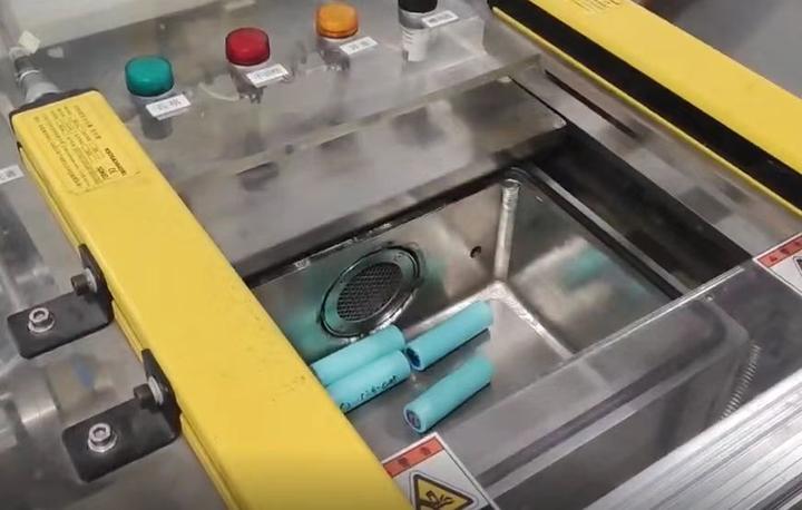 RGA四极质谱在电池电解液检漏中的应用介绍 - 知乎