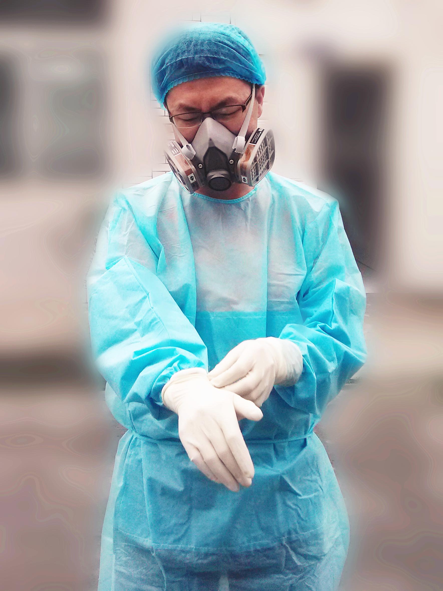 为什么有些法医不带防毒面具呢防毒面具真的不能防臭味吗