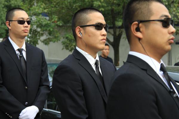 秦城监狱最神秘的犯人一个监区仅关他一人还拍一个排看守
