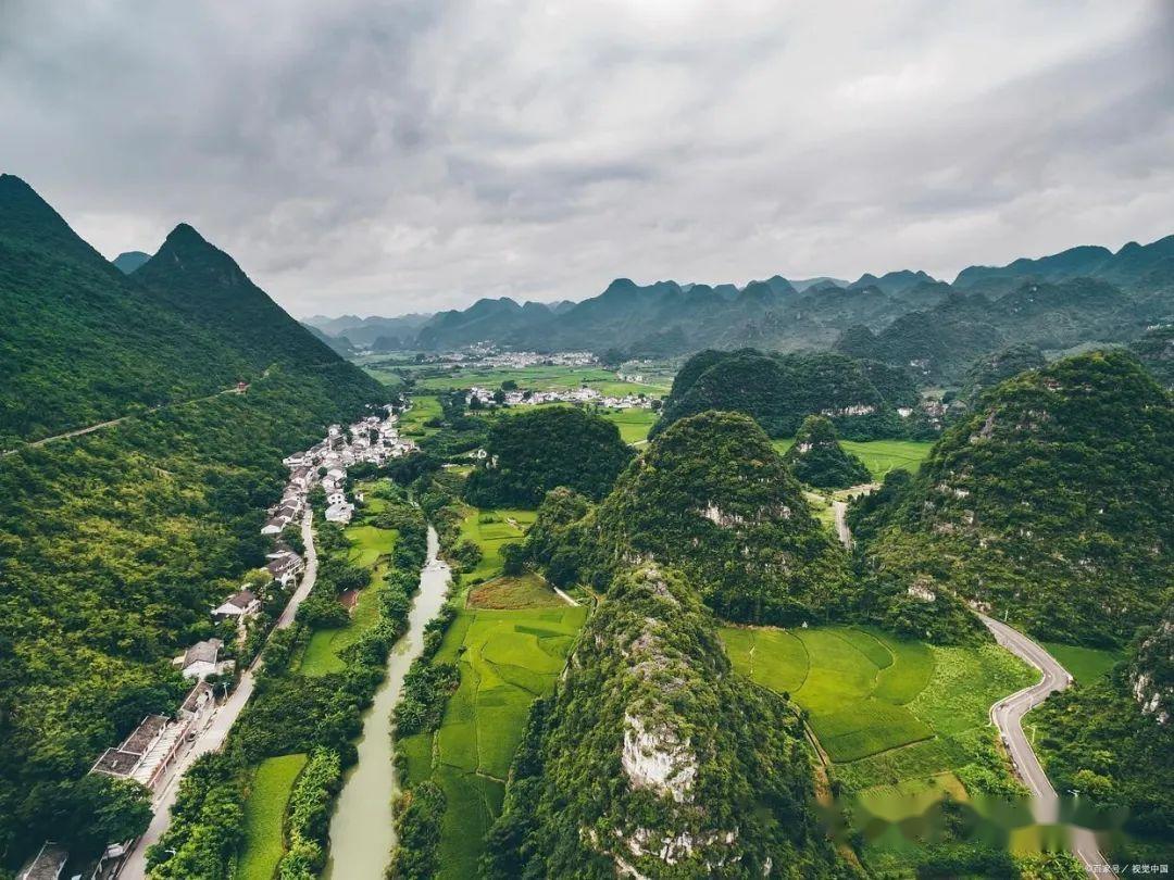 万峰林风景区介绍,万峰林:中国喀斯特奇观,让你震撼的自然之旅 - 知乎