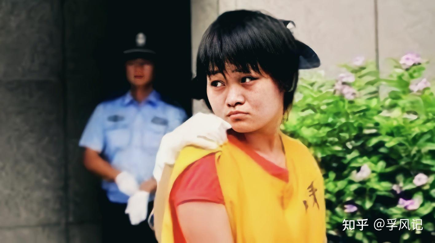 如何看待齐萍萍杀父弑母案?