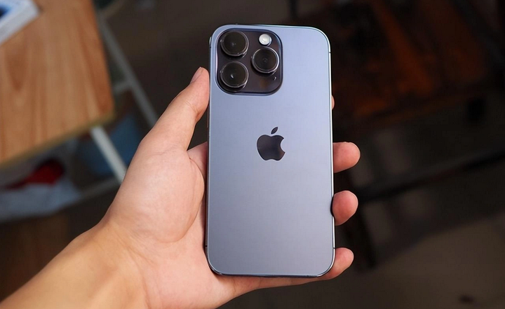 Keyphos 253 iPhone15销量破纪录,比14系列暴增253%!国人为何边骂边下单? - 知乎