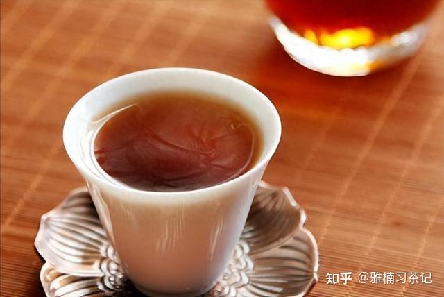 茶汤表面的一层白雾是什么？是不是只有品质好的茶才会有白雾？ - 知乎