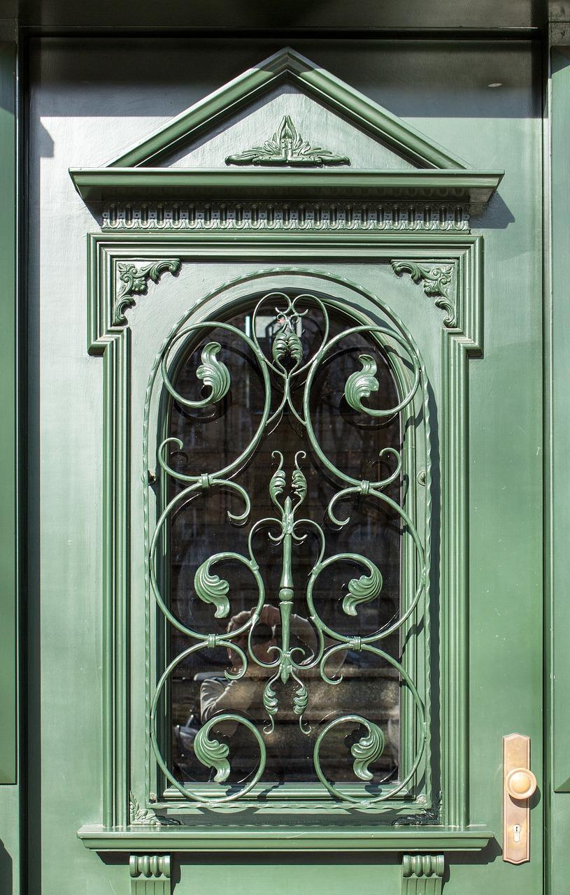 打磨墙面用什么工具