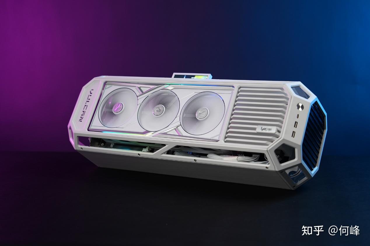 从“火神战甲”窥见未来:iGame LAB如何开启ITX的“官方定制”元年?