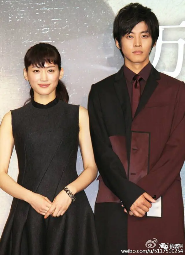 松坂桃李和户田惠梨香闪电结婚两人曾有哪些交集