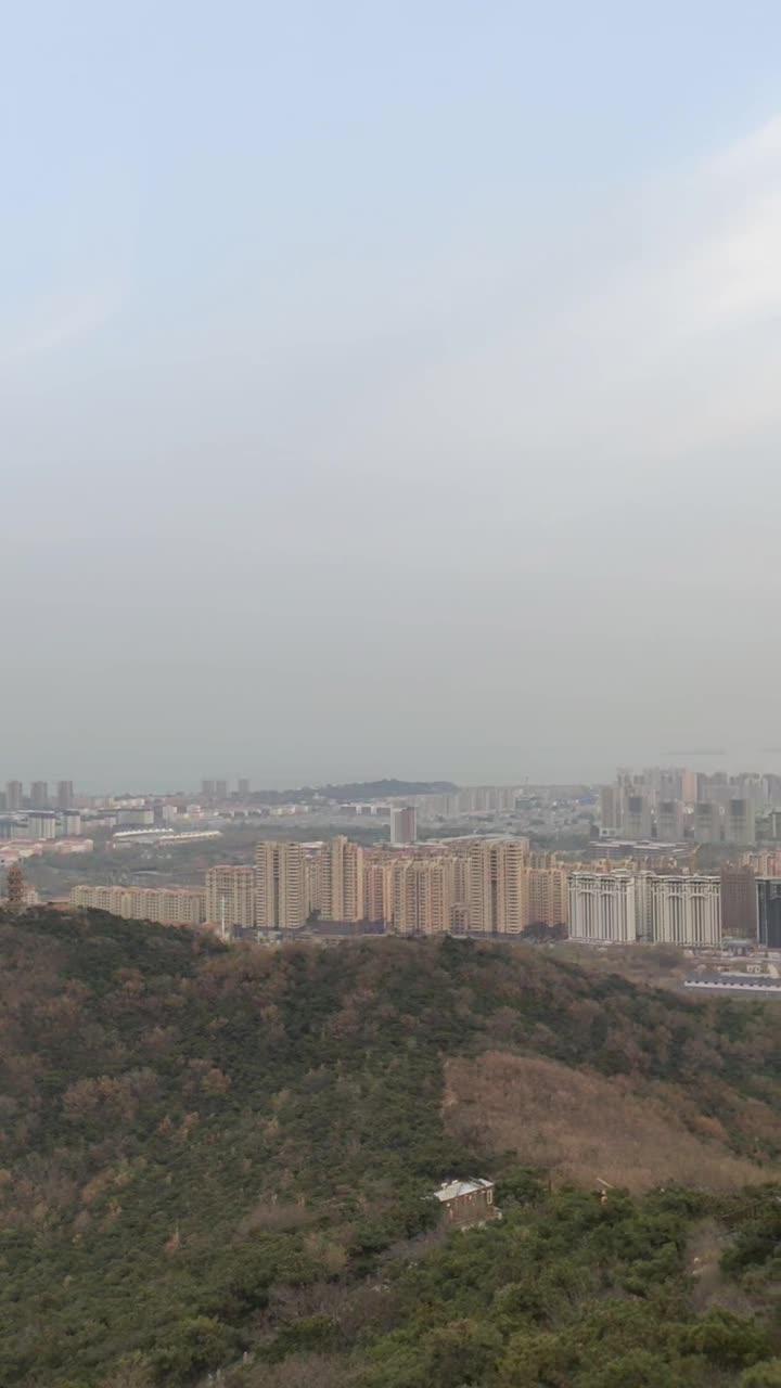 首山之间俯瞰兴城大学城