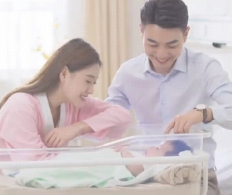 「十五五」规划纲要草案提出，鼓励三岁以下婴幼儿父母弹性工作制，可能有哪些考量？具体落地要做哪些准备？