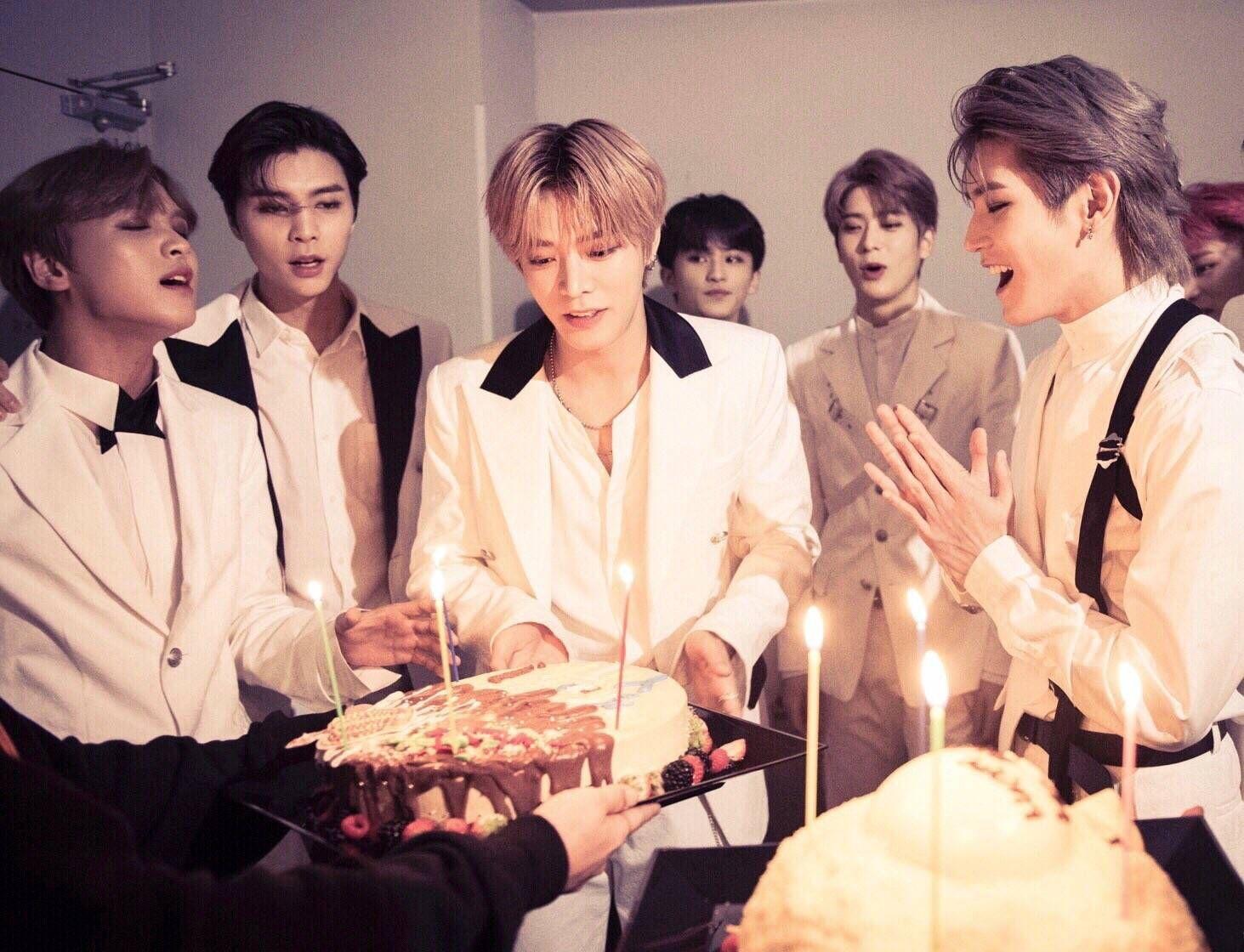 如何评价nct 127的首张正规专辑《nct 127 regular-irregular》及其mv