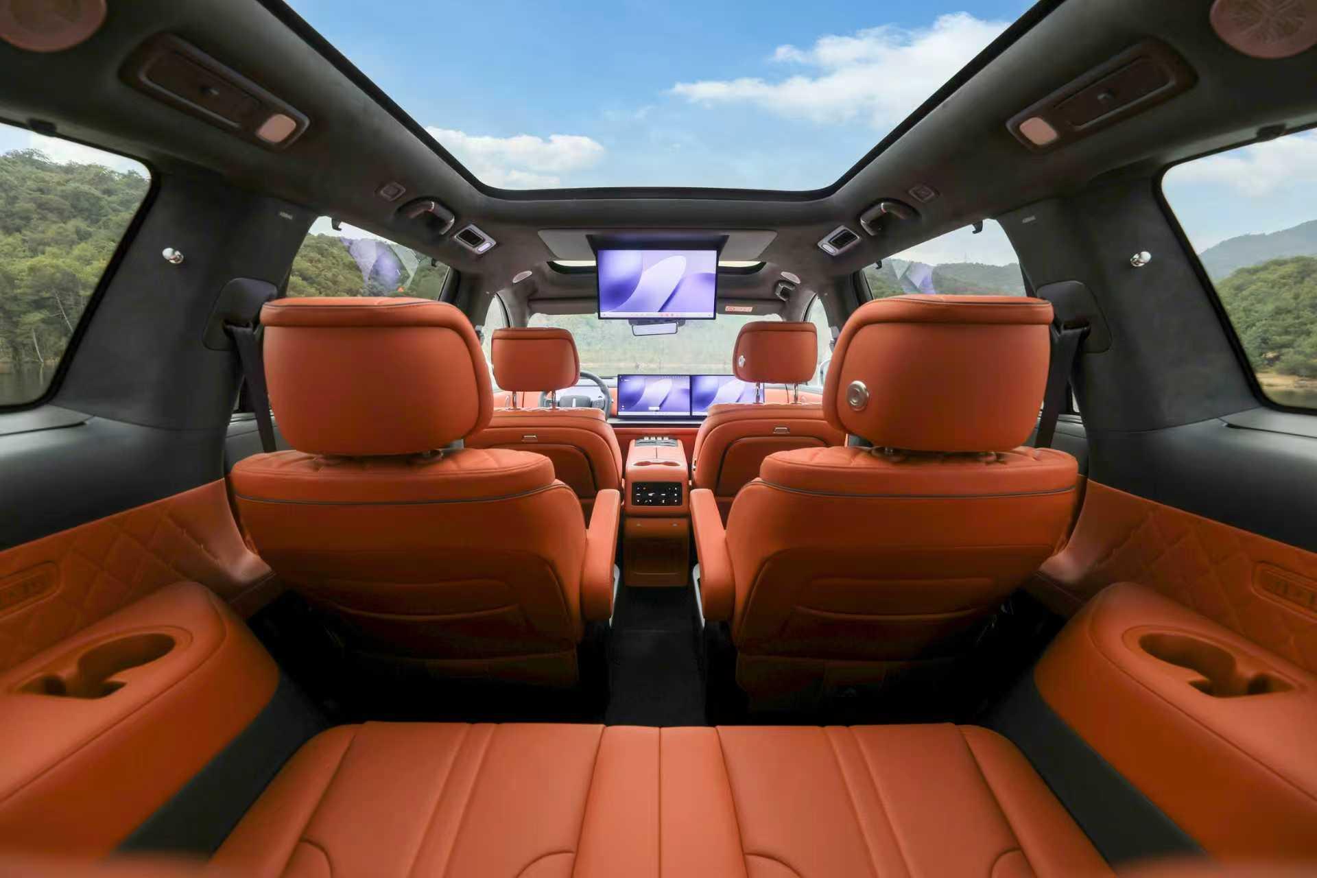 高端 SUV 市场竞争白热化，魏牌V9X靠什么打动真实消费者？