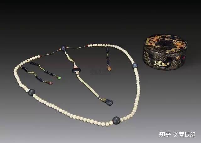 清朝官服上朝珠究竟有多美 - 知乎