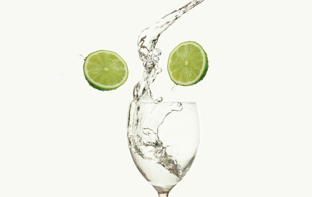 4. 酸奶中和酒精