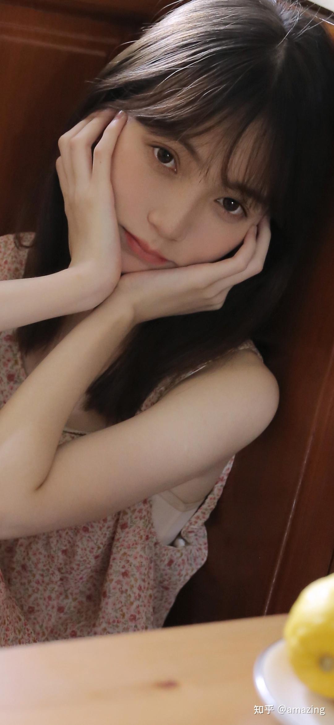 找美女小姐姐高清壁纸?