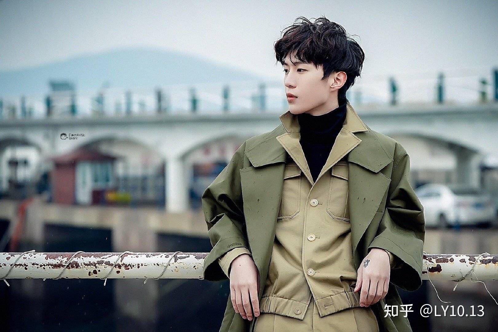 范丞丞有没有惊为天人的帅气壁纸和出圈神图? - 知乎