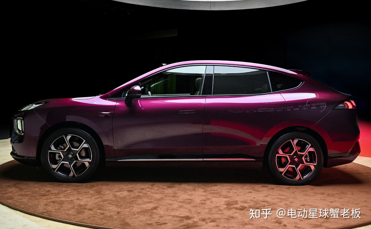 昊铂 S600 官图首发,北京车展正式发布