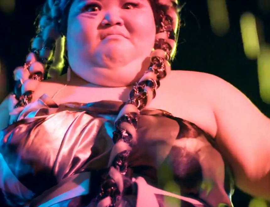 如何解读蔡依林《恋我癖》mv?