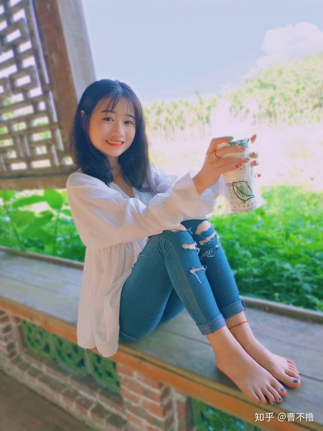 小仙女的脚丫子会臭吗