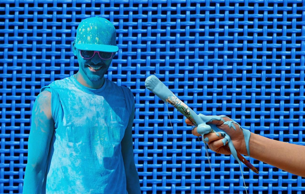 灰蓝色配什么颜色好看