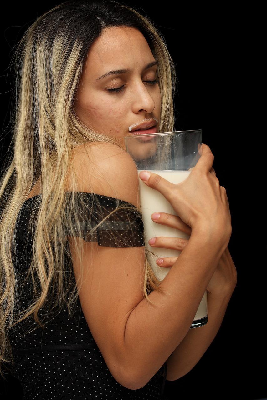 2. 有机认证牛奶