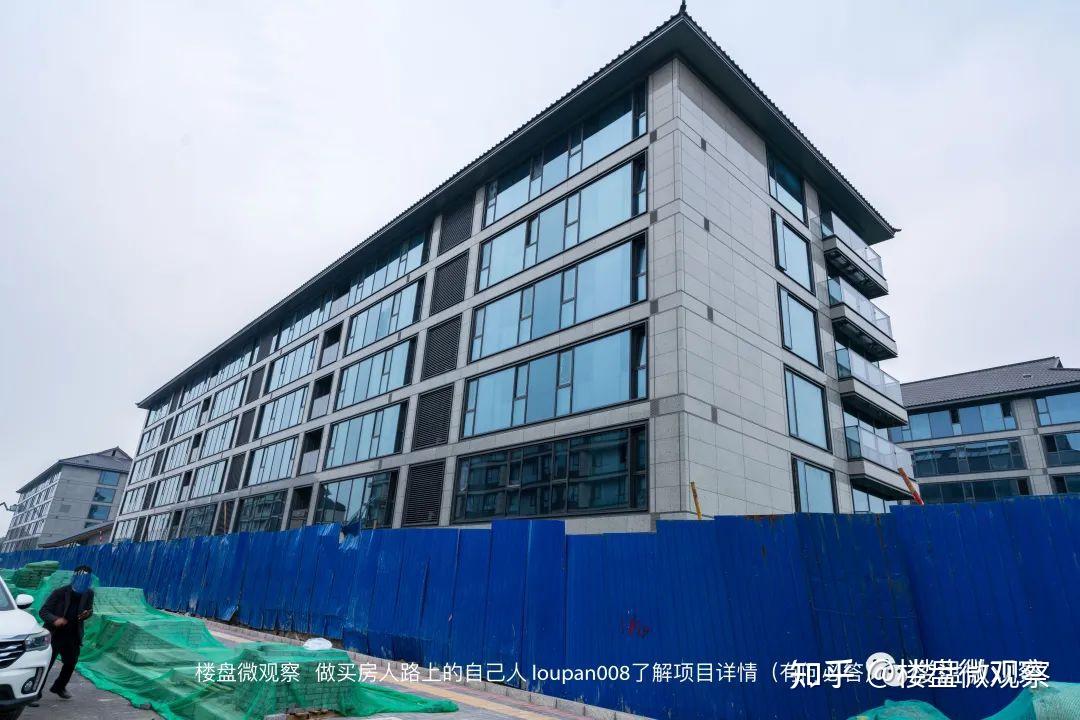 颐和金茂府vs融创香山壹号院，外立面完工在即，谁是颜值C位？附：最新工地实拍照片 - 知乎