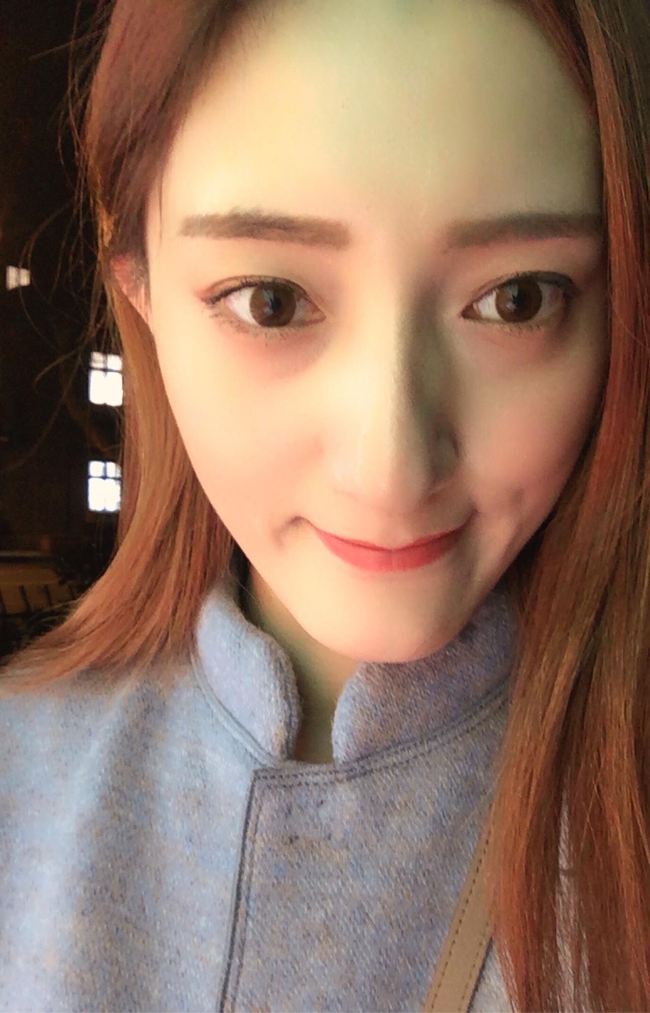 高鼻梁的女生是什么体验