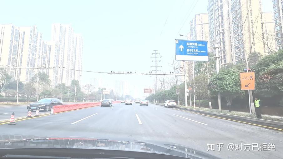 高速路哪些地方不可以停车 高速公路哪里不能停车详情介绍