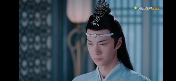 陈情令》里肖战完全就是魏无羡本羡了，蓝忘机谁更合适呢？